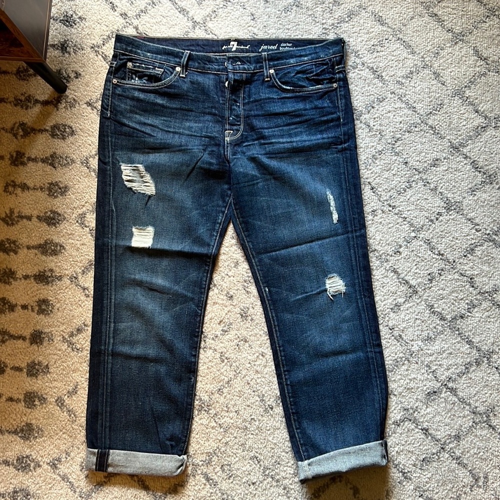 Distressed 7 for all Mankind Jared Slacker Boyfriend jeans, mid rise, size 32